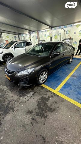 מודעת רכב מאזדה 6