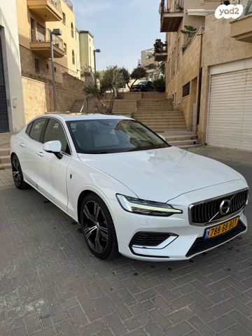 וולוו S60