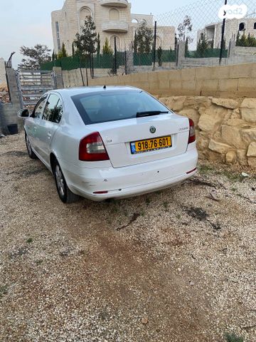 סקודה אוקטביה