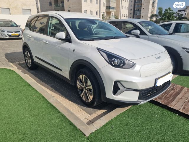 קיה נירו פלוס