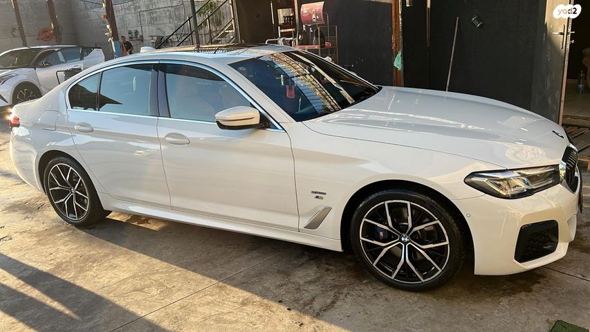 מודעת רכב ב מ וו סדרה 5