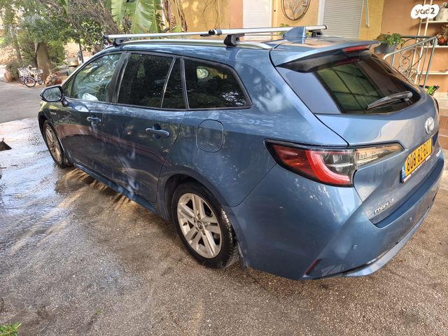 טויוטה קורולה