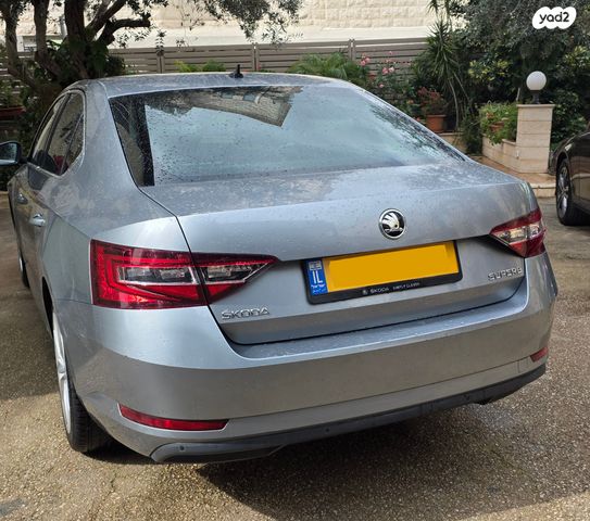 סקודה סופרב