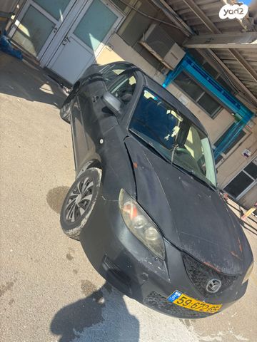 מודעת רכב מאזדה 3