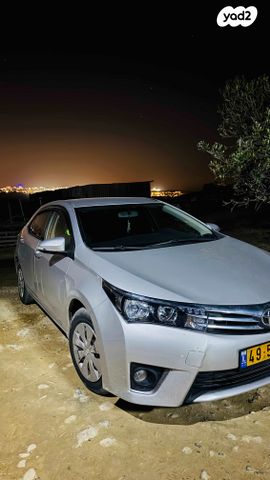 טויוטה קורולה