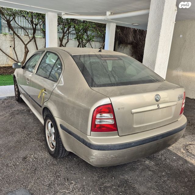 סקודה אוקטביה