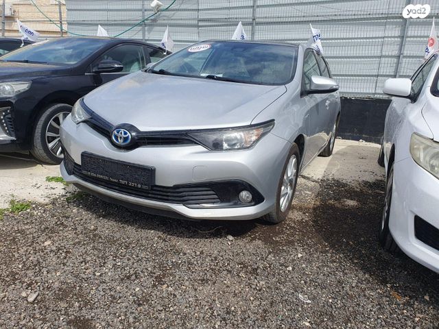 טויוטה אוריס