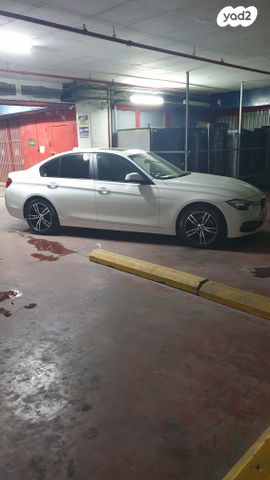 מודעת רכב ב מ וו סדרה 3