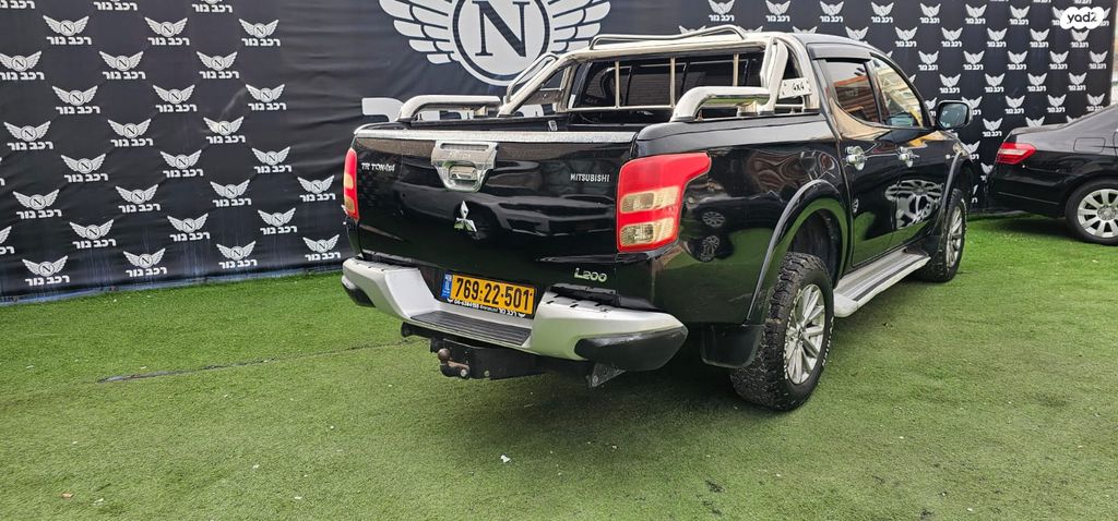 מיצובישי טרייטון / L200