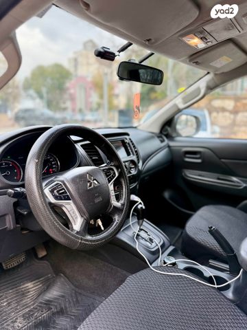 מיצובישי טרייטון / L200