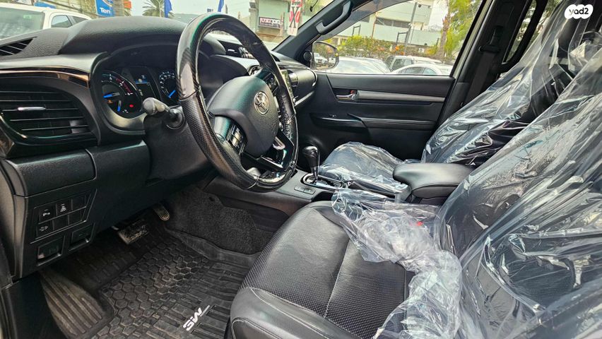 טויוטה היילקס