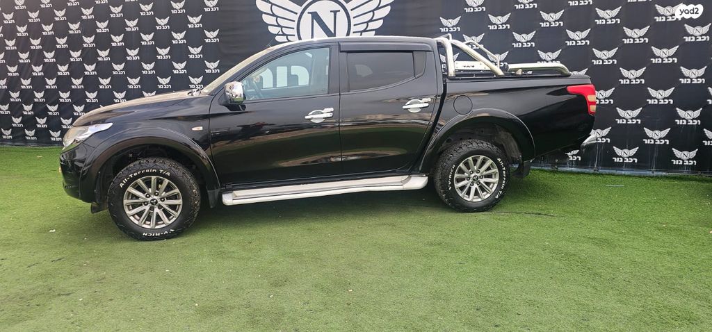 מיצובישי טרייטון / L200