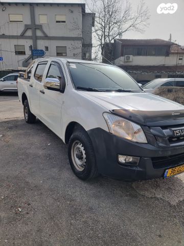 איסוזו די-מקס