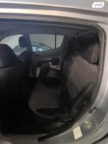 מיצובישי טרייטון / L200