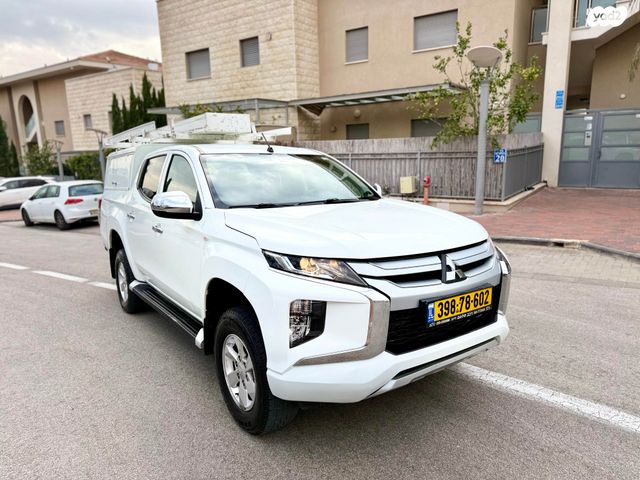 מודעת רכב מיצובישי טרייטון / L200