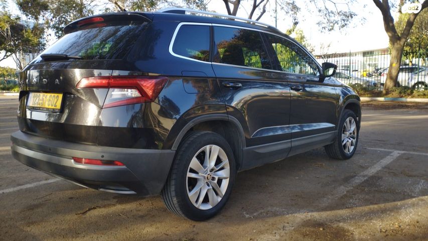 סקודה קארוק