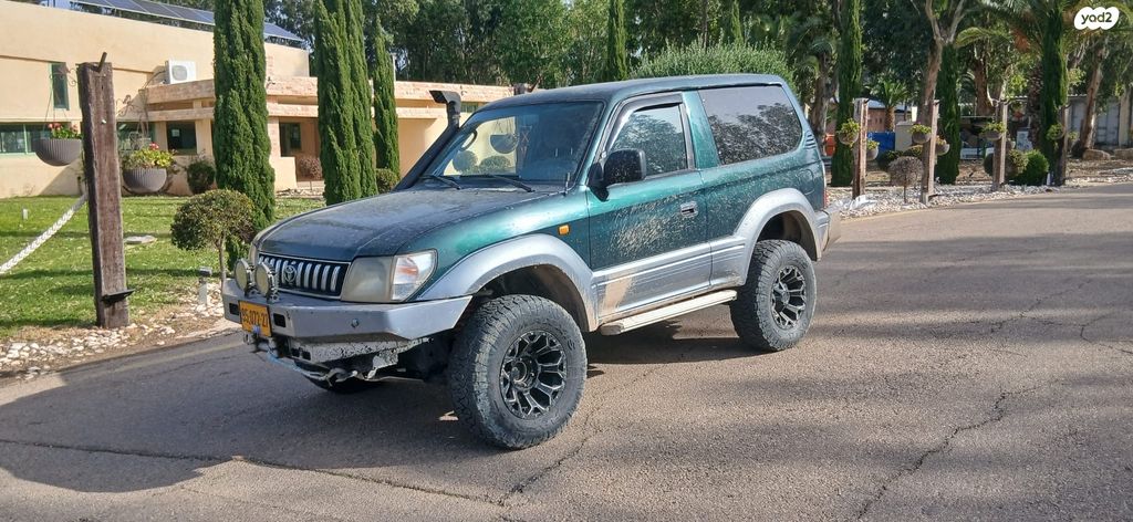 טויוטה לנד קרוזר