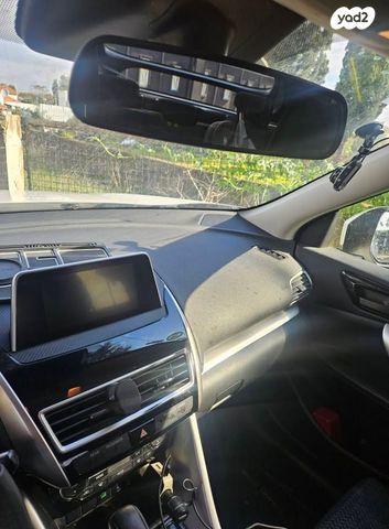 מודעת רכב מיצובישי אקליפס קרוס