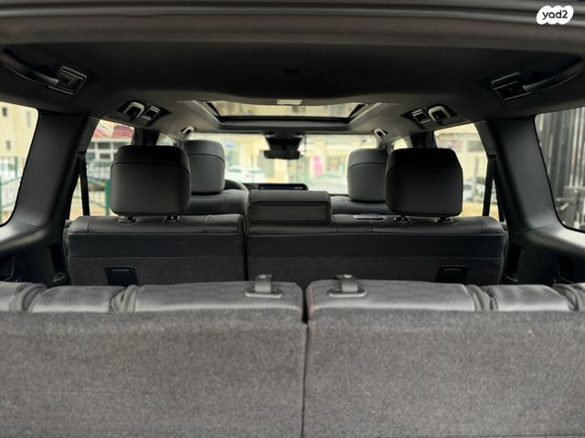 טויוטה לנד קרוזר