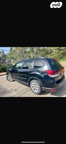 סובארו פורסטר