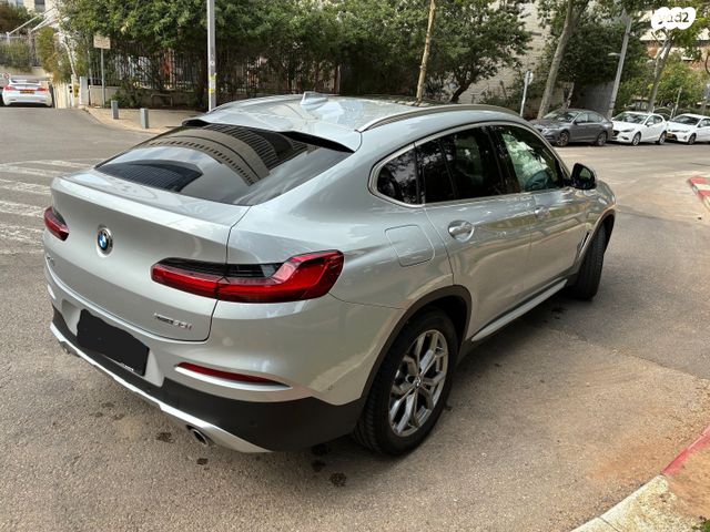 ב מ וו X4