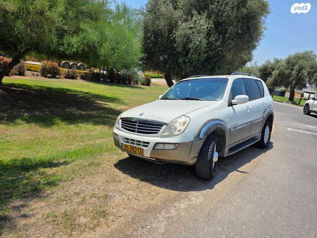 מודעת רכב סאנגיונג רקסטון