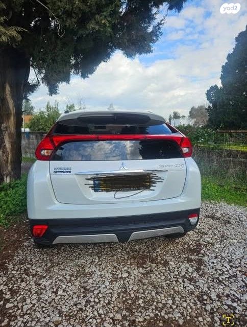 מיצובישי אקליפס קרוס