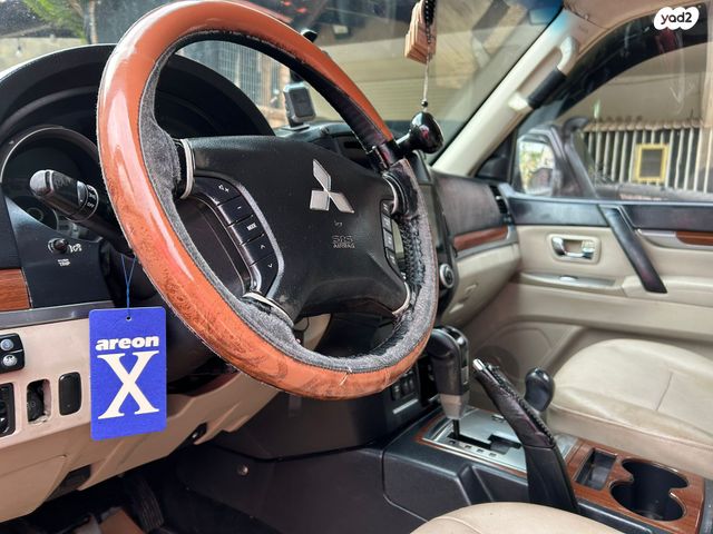 מיצובישי פג'רו