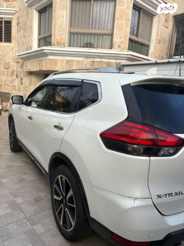 ניסאן אקס טרייל