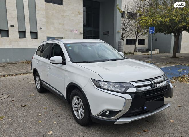 מיצובישי אאוטלנדר