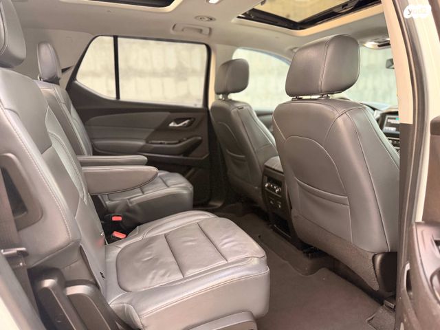 שברולט טראוורס