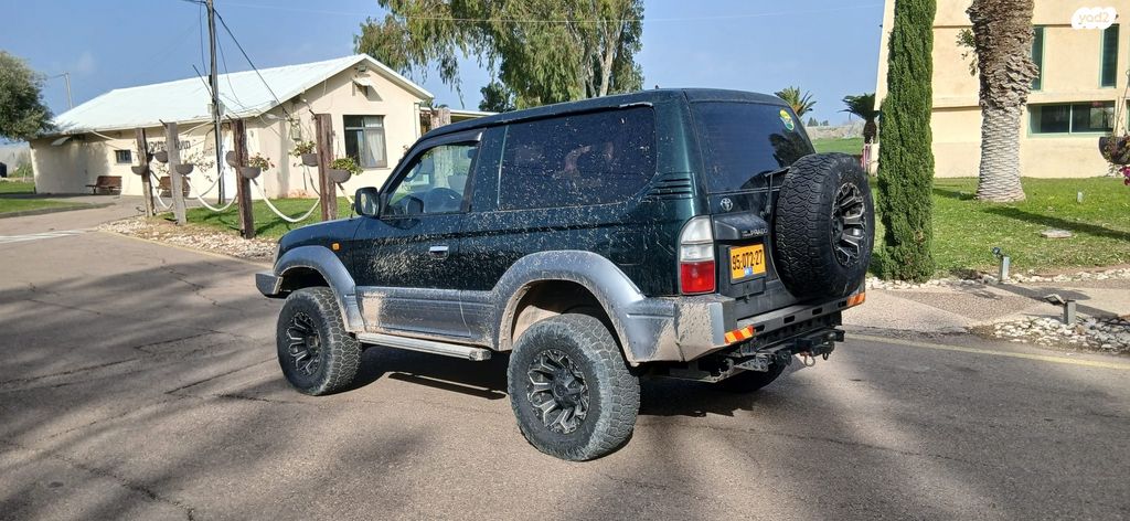 טויוטה לנד קרוזר