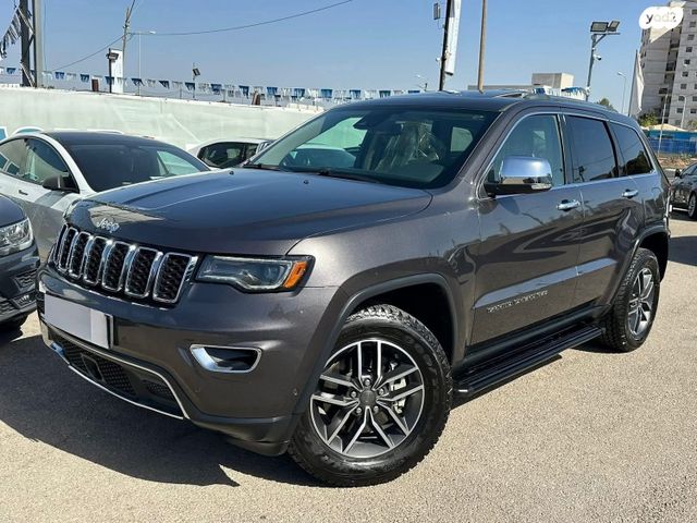 מודעת רכב ג'יפ גרנד צ'ירוקי