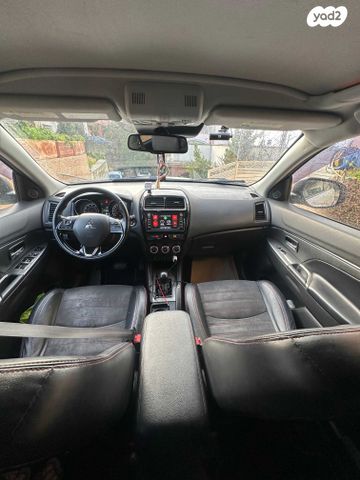 מיצובישי ASX