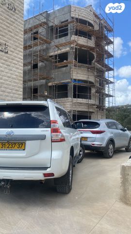 טויוטה לנד קרוזר