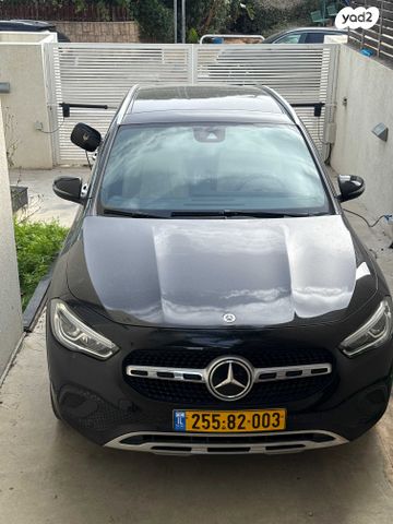 מודעת רכב מרצדס-בנץ GLA