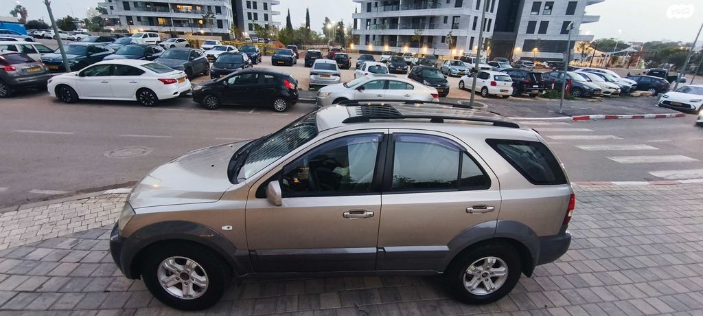 מודעת רכב קיה סורנטו