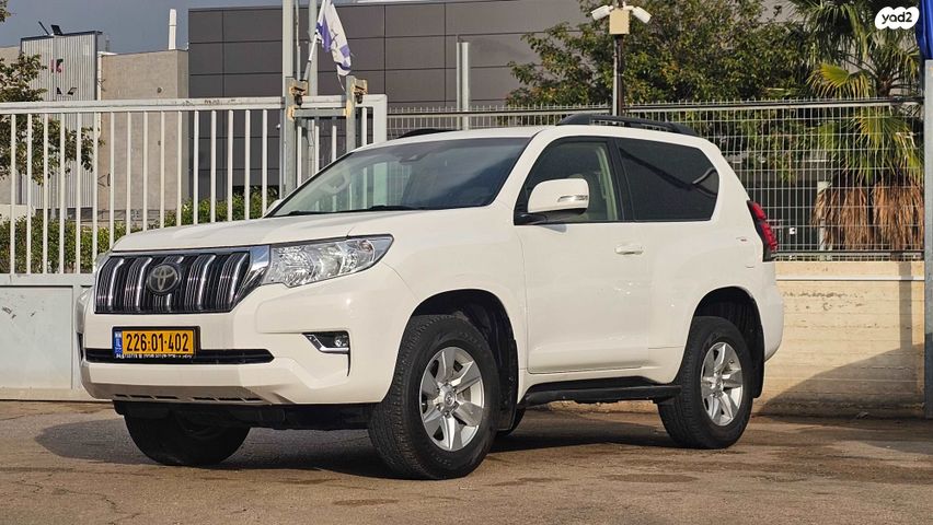 מודעת רכב טויוטה לנד קרוזר