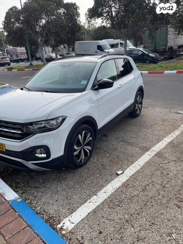 מודעת רכב פולקסווגן T-קרוס