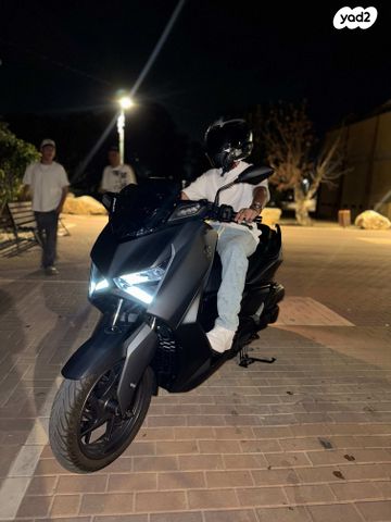 ימאהה X-Max 125 Sport
