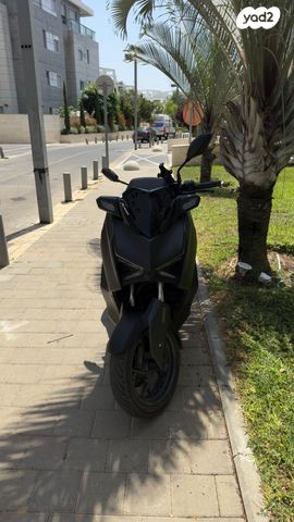 ימאהה X-MAX 300