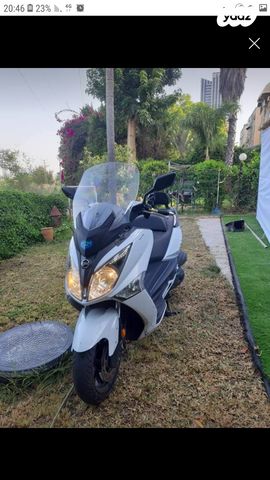 מודעת רכב סאן יאנג ג'וי-מקס 250 XI