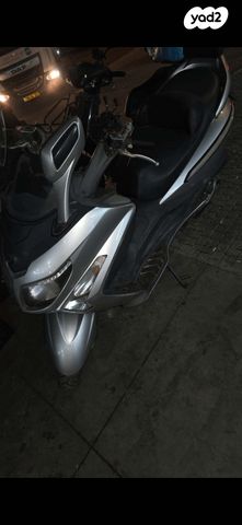 מודעת רכב סאן יאנג ג'וי-מקס 250