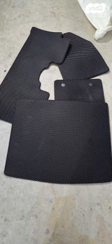 feedItemObj.data.row_1