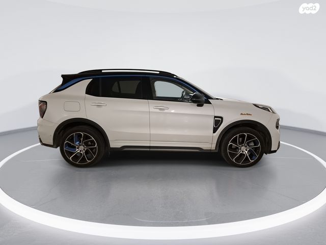 לינק אנד קו 01