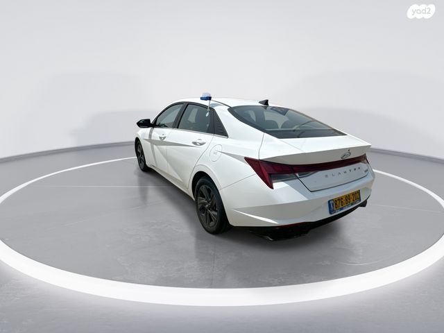 יונדאי אלנטרה