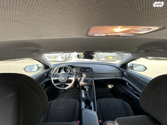 יונדאי אלנטרה