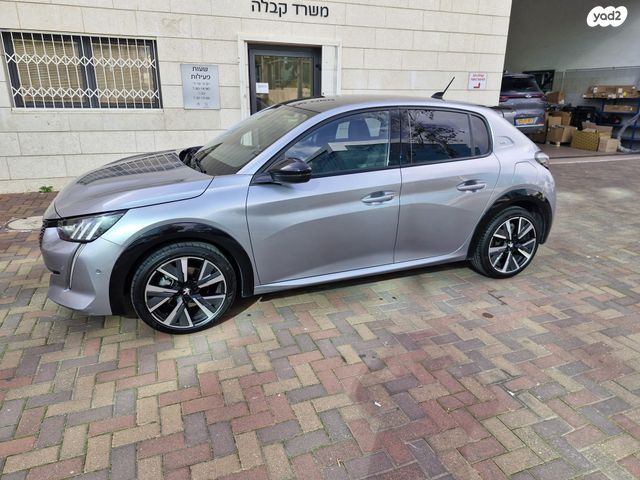 מודעת רכב פיג'ו 208