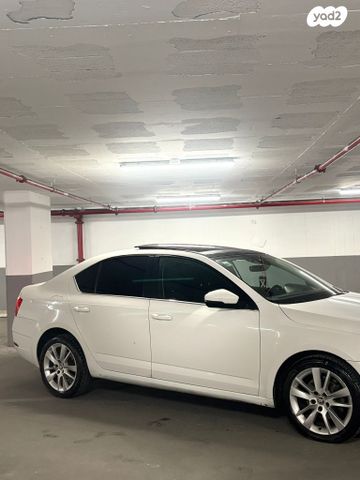 סקודה אוקטביה