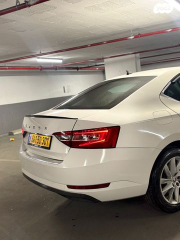 סקודה סופרב